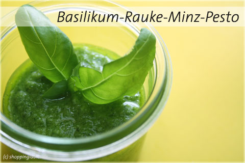 Grünes Basilikum-Rauke-Minz-Pesto